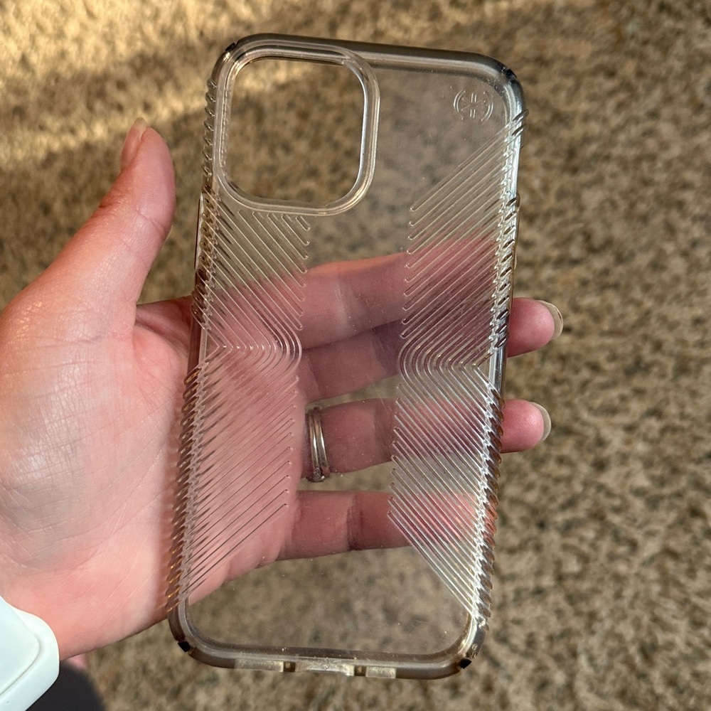 Iphone 12 Speck Transparent Grip Case
